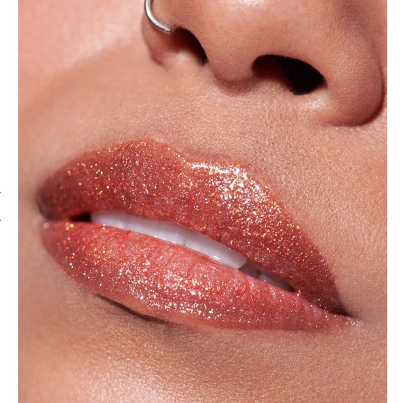 🍬Candy Paint Shimmer👄Gloss -
Cosmic Lover - Picture 4 of 10